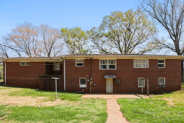 2184 John Dodd Road, Wellford, SC 29385