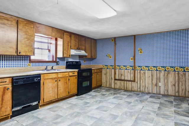 2184 John Dodd Road, Wellford, SC 29385