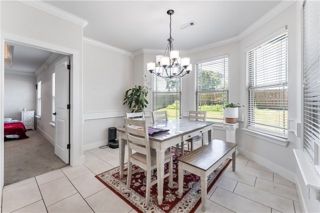 1100 Huntleigh Drive, Bentonville, AR 72713