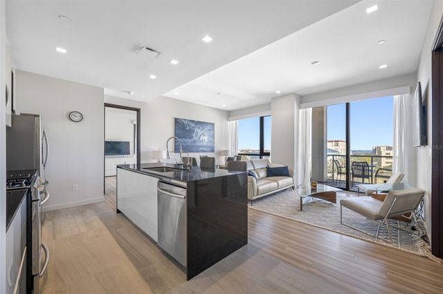 5 N OSCEOLA AVENUE 508, Clearwater, FL 33755