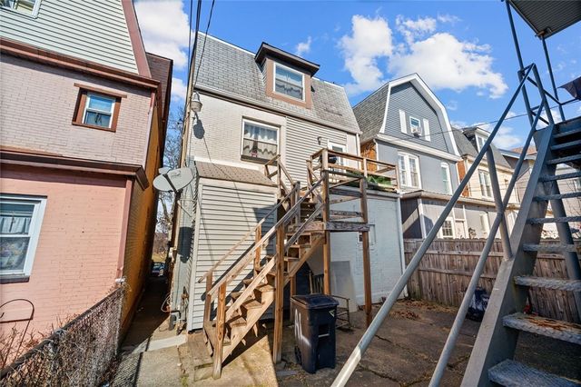 710 E 12th Ave, Munhall, PA 15120