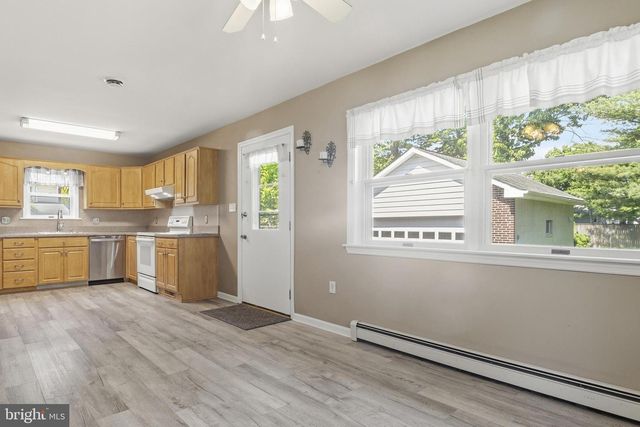 415 S ROLLING RD, Baltimore, MD 21228