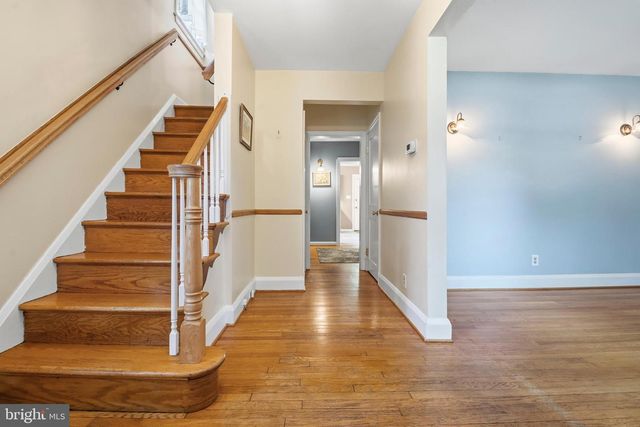 415 S ROLLING RD, Baltimore, MD 21228