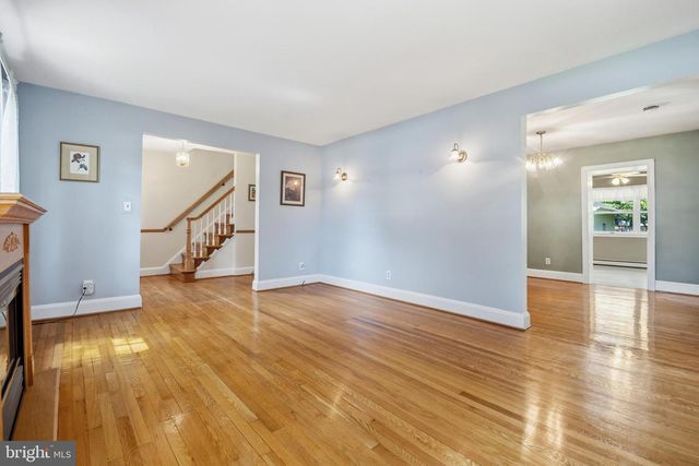 415 S ROLLING RD, Baltimore, MD 21228