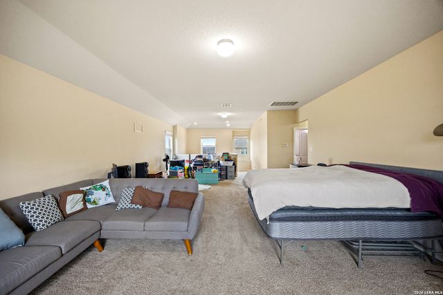 1918 Marbach Woods, San Antonio, TX 78245