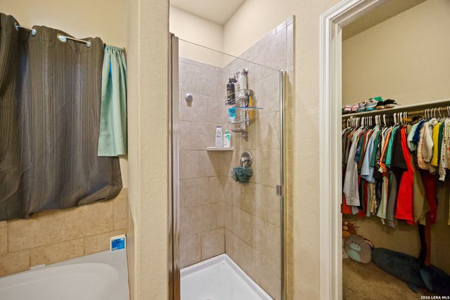 1918 Marbach Woods, San Antonio, TX 78245