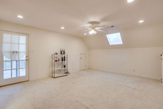 2006 Lake Country Drive, Arlington, TX 76012