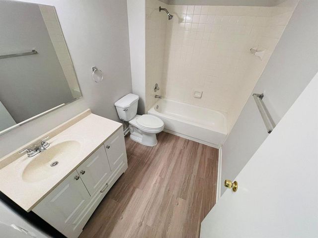 3765 Park Lane Villas Road, West Palm Beach, FL 33403