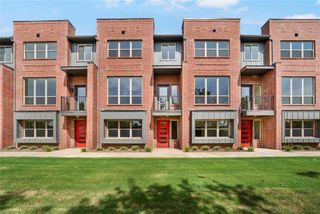 13351 Goodland Street 207, Farmers Branch, TX 75234