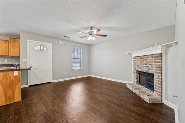 10225 STERLING RIDGE DR, Cordova, TN 38018