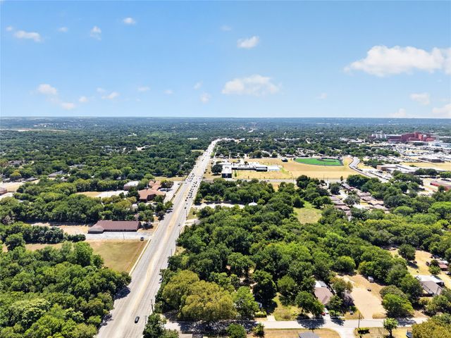 2633 E Ledbetter Drive, Dallas, TX 75216
