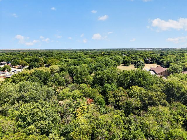 2633 E Ledbetter Drive, Dallas, TX 75216