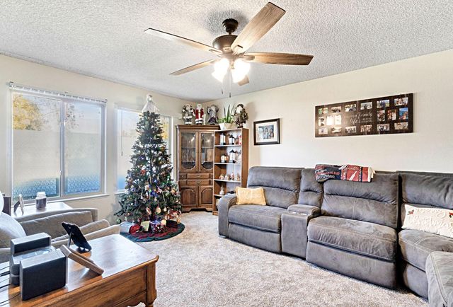 231 W Paul, Fresno, CA 93704