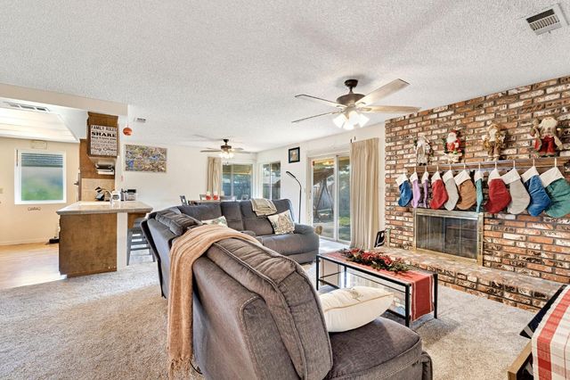 231 W Paul, Fresno, CA 93704