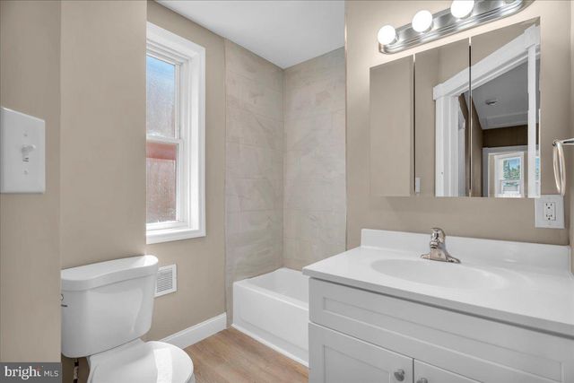 530 BERGEN ST, Gloucester City, NJ 08030
