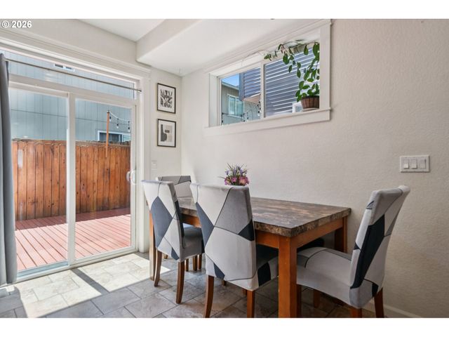 13546 Se STEELE St, Portland, OR 97236
