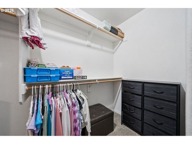 13546 Se STEELE St, Portland, OR 97236