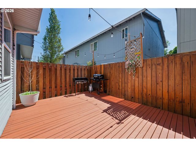 13546 Se STEELE St, Portland, OR 97236
