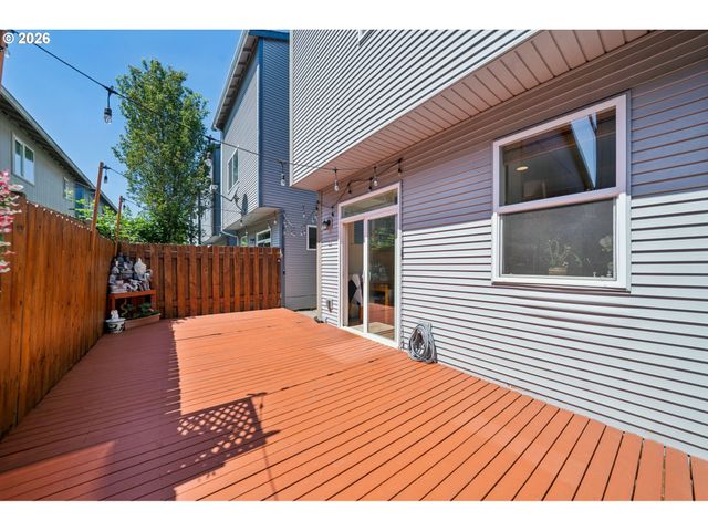 13546 Se STEELE St, Portland, OR 97236
