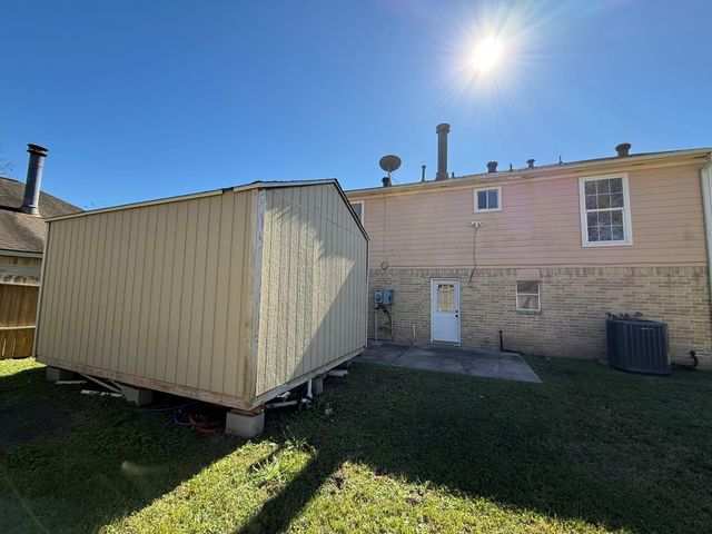 12915 Crystal Cove Drive, Houston, TX 77044