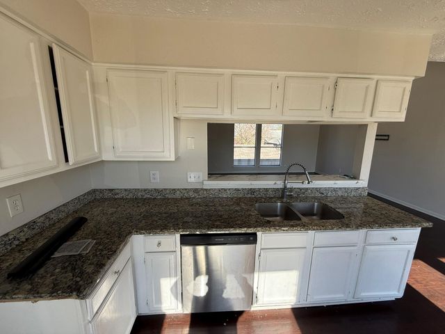 12915 Crystal Cove Drive, Houston, TX 77044