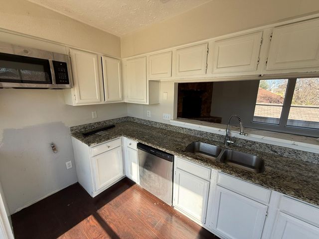 12915 Crystal Cove Drive, Houston, TX 77044