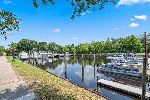 416 South Oaks Dr., Conway, SC 29527