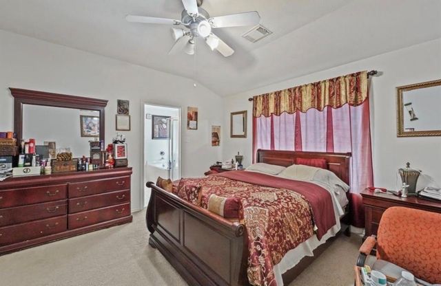 13134 Peppergate Lane, Houston, TX 77044
