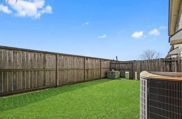 13134 Peppergate Lane, Houston, TX 77044