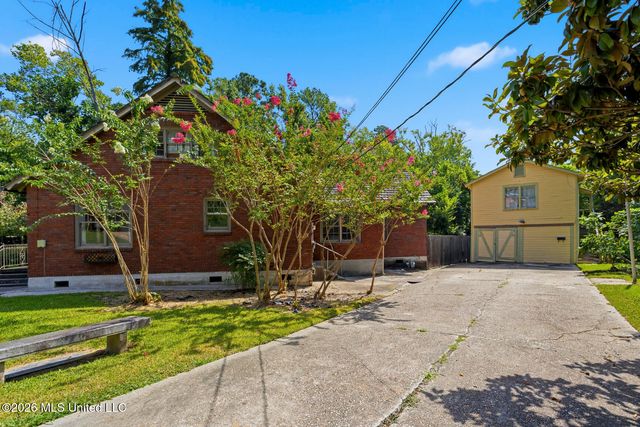 1206 Monroe Street, Jackson, MS 39202