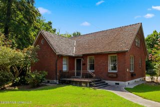 1206 Monroe Street, Jackson, MS 39202
