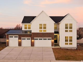 5958 W ERIC LN #104, West Jordan, UT 84081