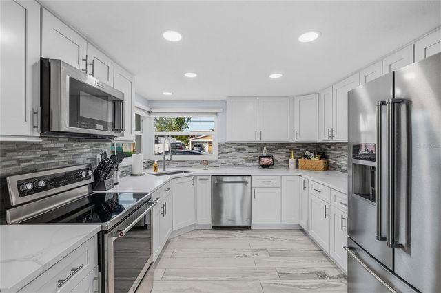 7990 CAUSEWAY BOULEVARD S, St Pete Beach, FL 33707