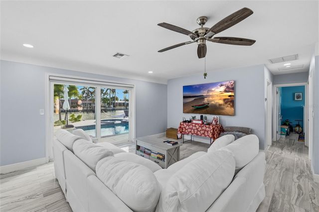 7990 CAUSEWAY BOULEVARD S, St Pete Beach, FL 33707