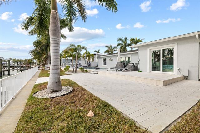 7990 CAUSEWAY BOULEVARD S, St Pete Beach, FL 33707