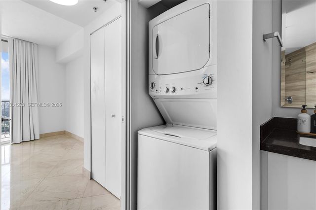 1750 N Bayshore Drive 4414, Miami, FL 33132
