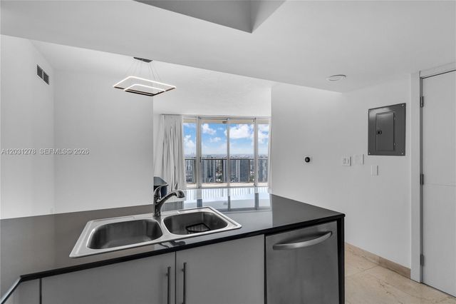 1750 N Bayshore Drive 4414, Miami, FL 33132