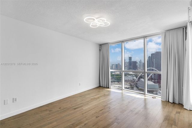 1750 N Bayshore Drive 4414, Miami, FL 33132