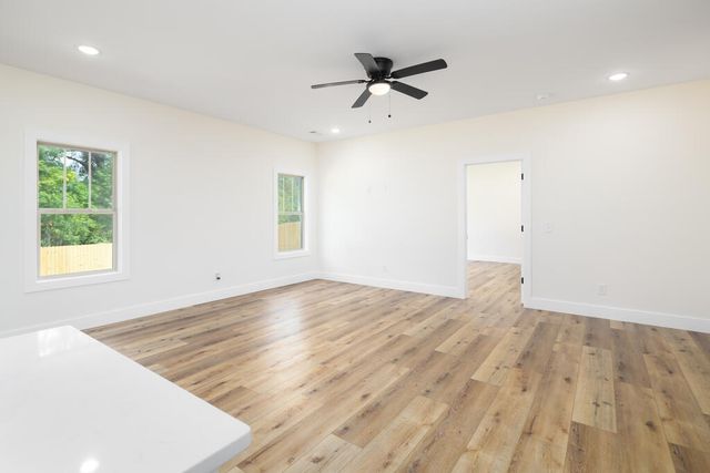 1352 Lee Road 0219, Phenix City, AL 36870