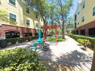 2010 E PALM AVENUE 14206, Tampa, FL 33605