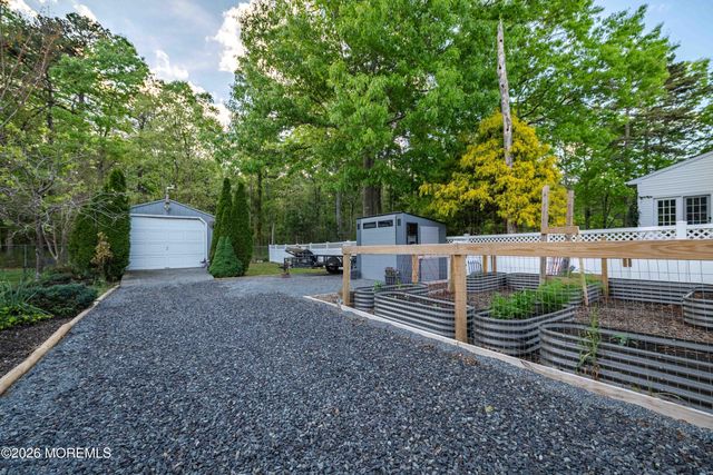 315 Blossom Circle, Egg Harbor Twp, NJ 08234