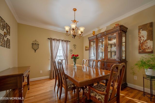 315 Blossom Circle, Egg Harbor Twp, NJ 08234