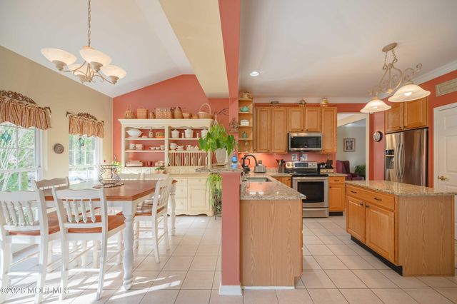 315 Blossom Circle, Egg Harbor Twp, NJ 08234