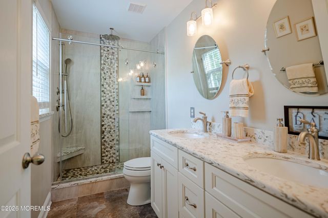 315 Blossom Circle, Egg Harbor Twp, NJ 08234