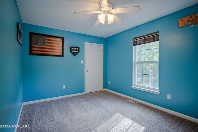 315 Blossom Circle, Egg Harbor Twp, NJ 08234