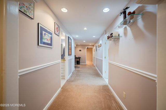 315 Blossom Circle, Egg Harbor Twp, NJ 08234