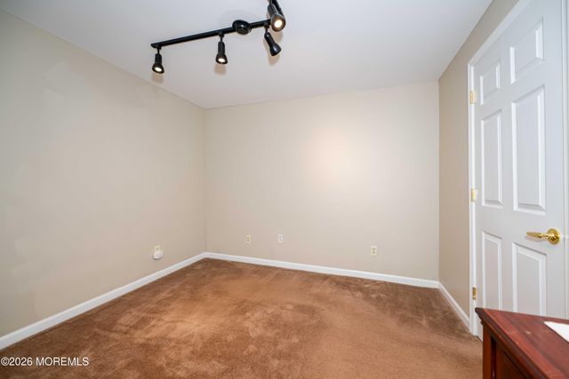 315 Blossom Circle, Egg Harbor Twp, NJ 08234