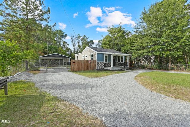 112 Preston Avenue, Fayetteville, NC 28301