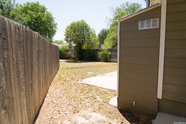 1412 WHITMAN AVE, San Antonio, TX 78211