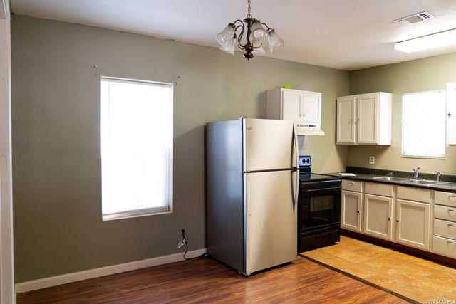 1412 WHITMAN AVE, San Antonio, TX 78211